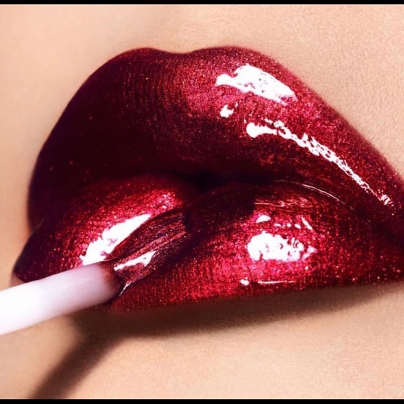 kylie juniper gloss - Picture 2 of 5